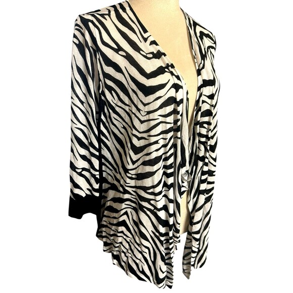 Chico's Vicki Cardigan Draped Open Front Sweater Abstract Black White Zebra  1/M - Picture 4 of 9